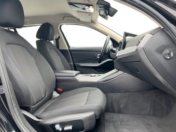 BMW 318 - 12