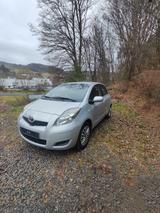 Toyota Yaris 1,0-l-VVT-i Cool Edition . 1Hand - Toyota Yaris: Cool Edition