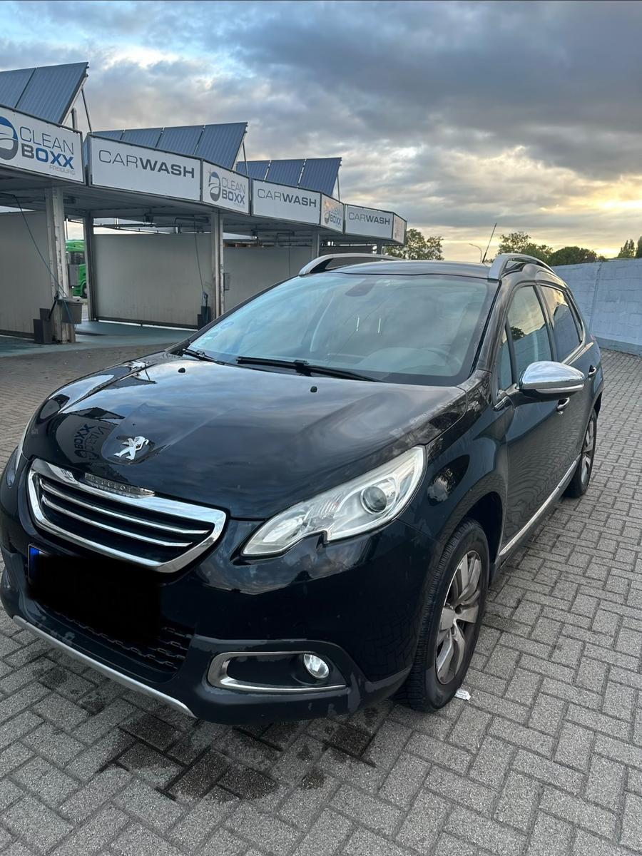 Peugeot 2008 Allure 120 VTi Allure