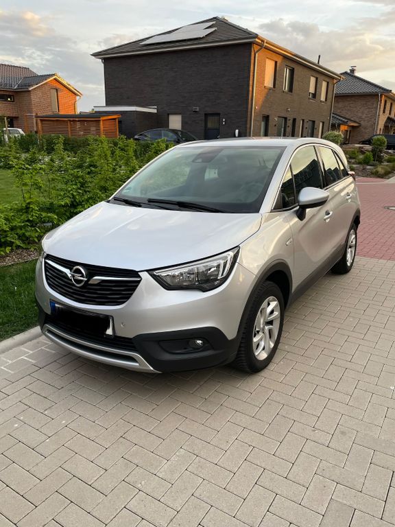 Image of Opel Crossland (X)