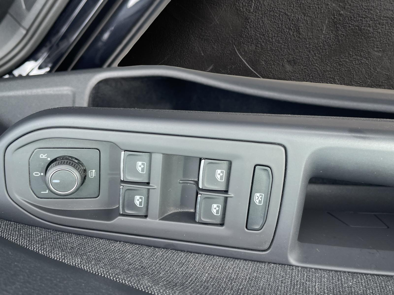 Volkswagen Golf Variant 2.0 TDI Life AHK Navi LED Kamera P, миниатюра 7