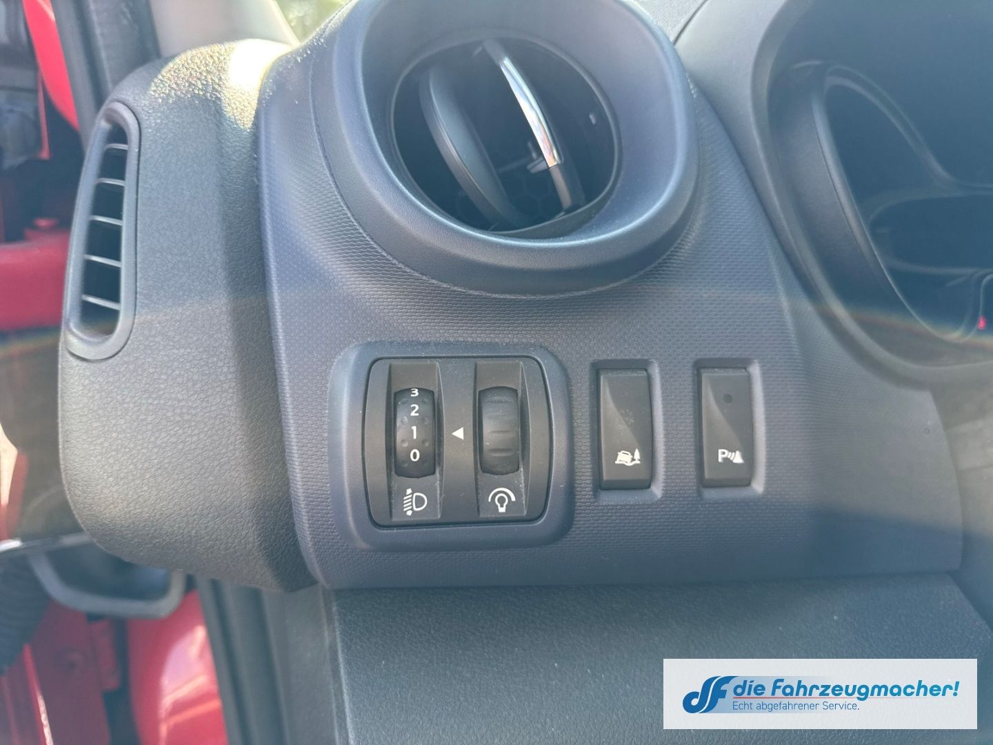 Fahrzeugabbildung Opel Vivaro B Kasten Combi L1H1 2,7t *2198