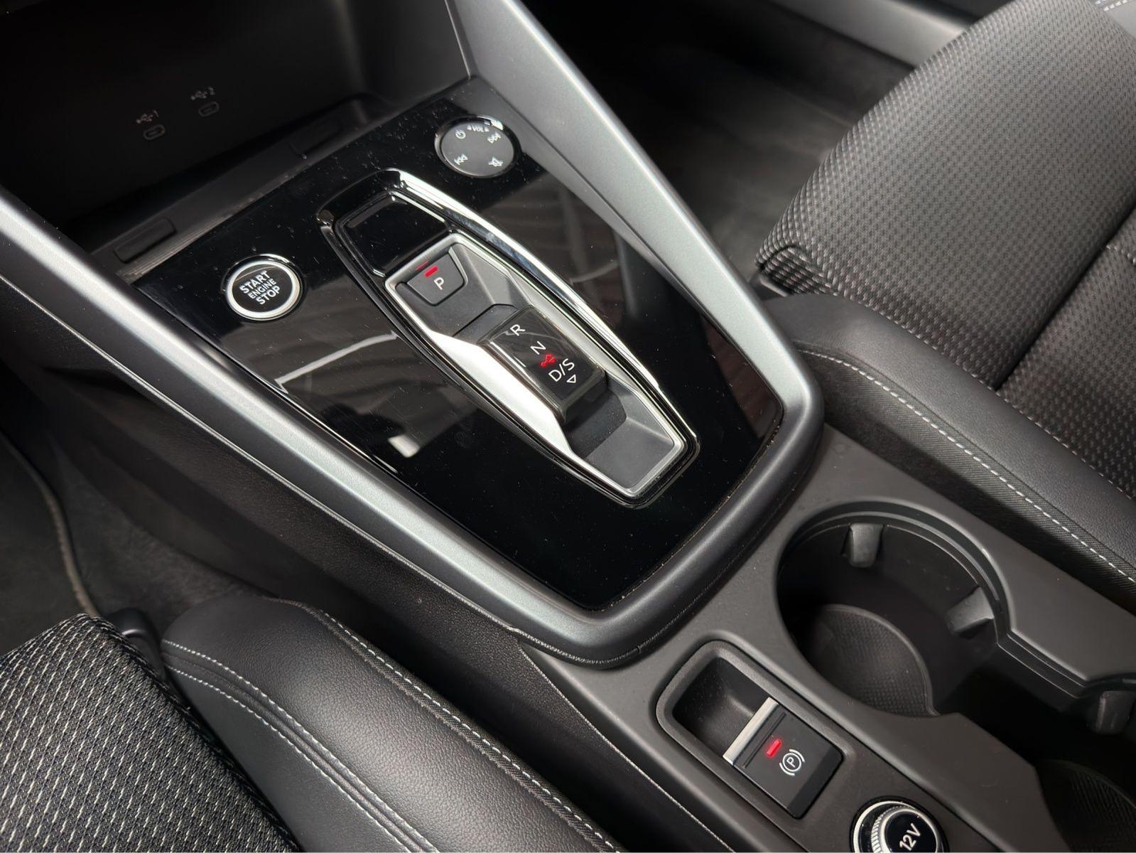 Audi A3 LIMO 30 TFSI S LINE LM17 SPORTSITZE NAVI+ KAM, миниатюра 11