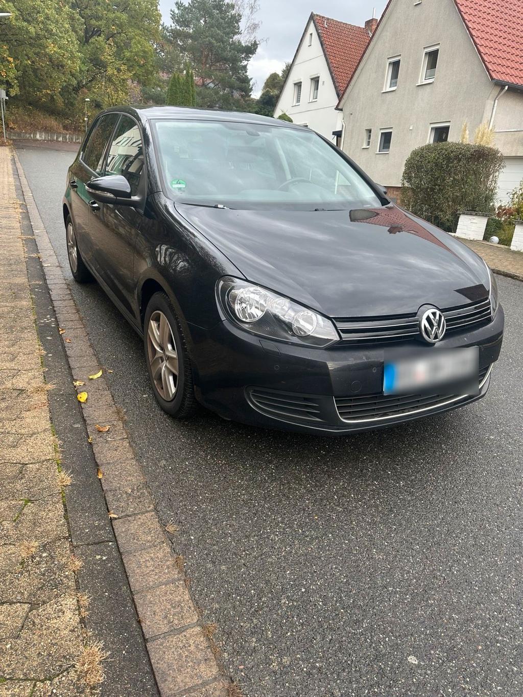 Volkswagen Golf 6. 1.4l tüv neu. Ganzjahresreifen neu