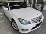 Mercedes-Benz C 180 AMG-SPORT*AUTOM*NAV*H&K*BI-XN*TMP*SHZ*PTS - Mercedes-Benz C 180: Sport