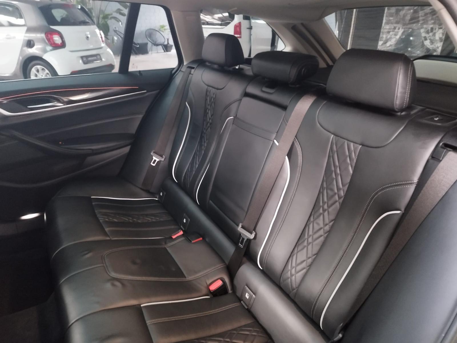 BMW 540 D TOURING XDRIVE LUXE  320 CH 4X4 BVA - BUSINESS-PAKET - BUSINESS-PAKET - CUIR NAPPA