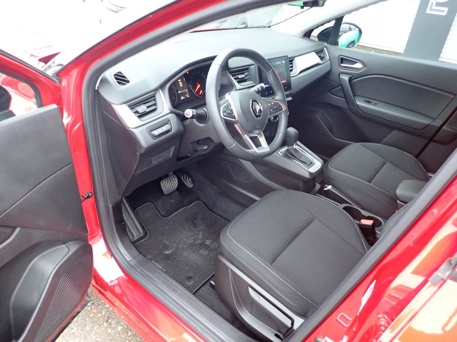 Fahrzeugabbildung Renault Captur Experience TCe 140 EDC