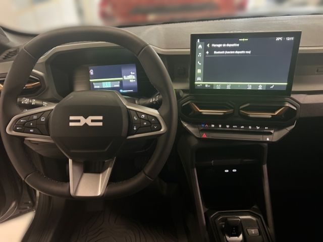 Fahrzeugabbildung Dacia Duster Extreme 1.6 Hybrid 140HP AT SHZ Digitales