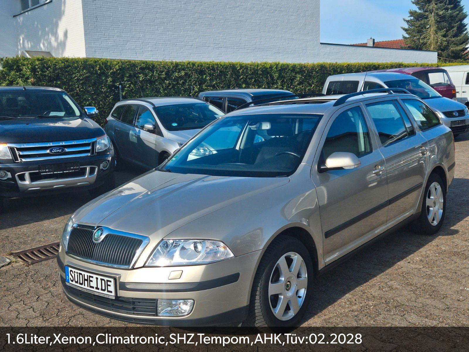 Skoda Octavia Combi Elegance,Xenon,AHK,Tüv:02.28