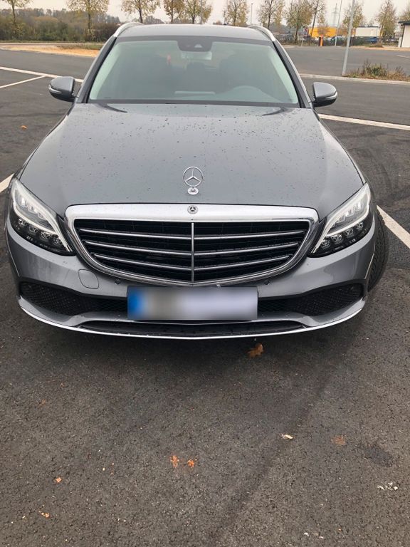 Image of Mercedes-Benz C 220