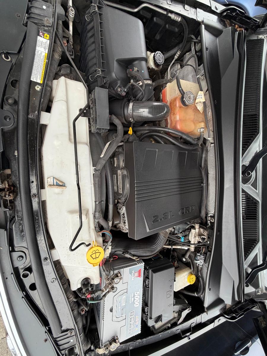 Dodge Nitro 2.8 177ch - Attelage - Pneus hiver - Barre de toit - Jantes aliage