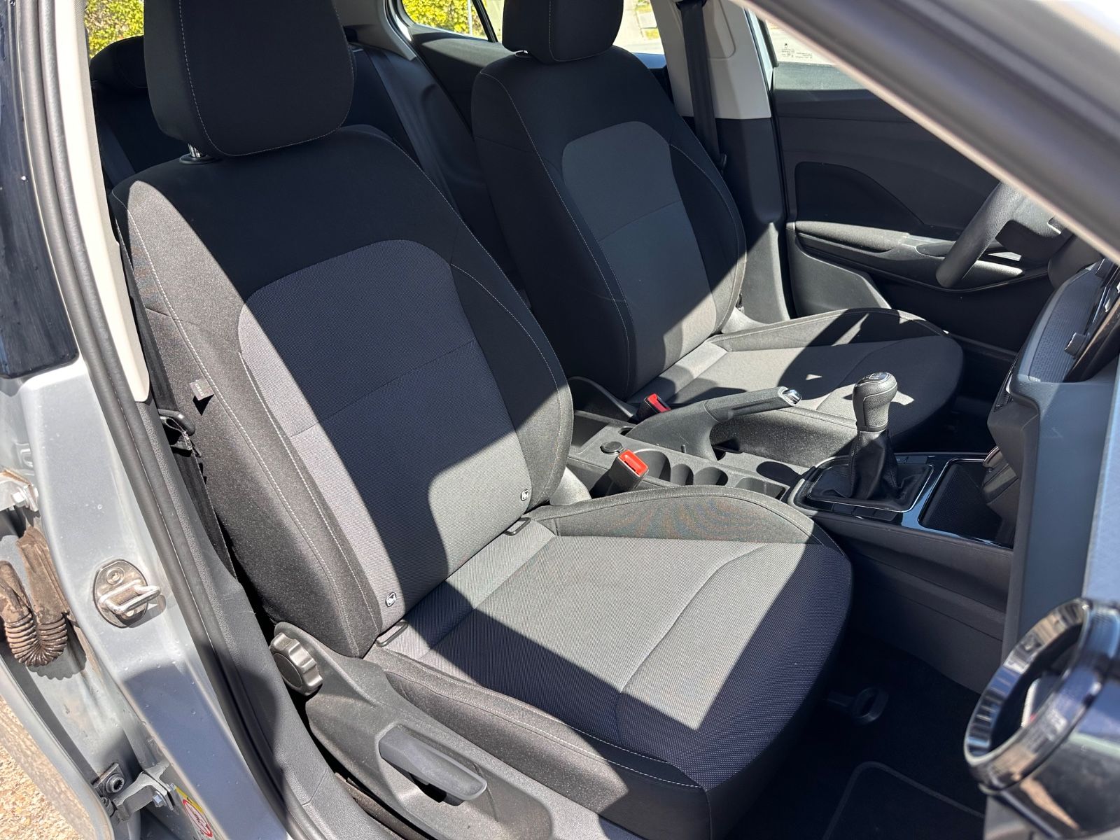 Fahrzeugabbildung SKODA Fabia 1.0 MPI Ambition APP/Klima/GJR