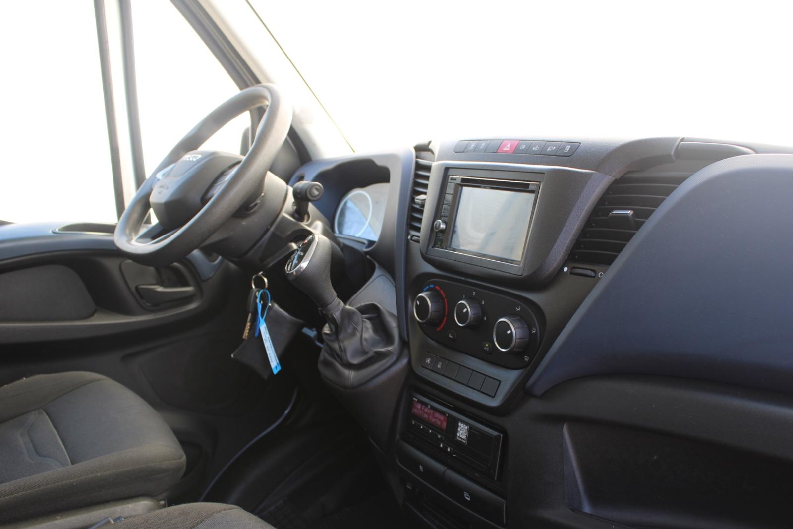 Iveco Daily Kasten HKa 35 S160 Klima 3500 kg AHK