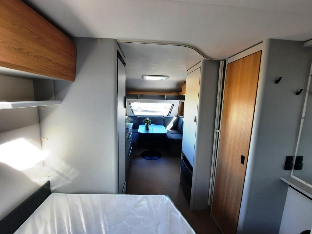 Fahrzeugabbildung Bürstner B66 465 TS Verfüg./Sparen Sie 3.170,- €