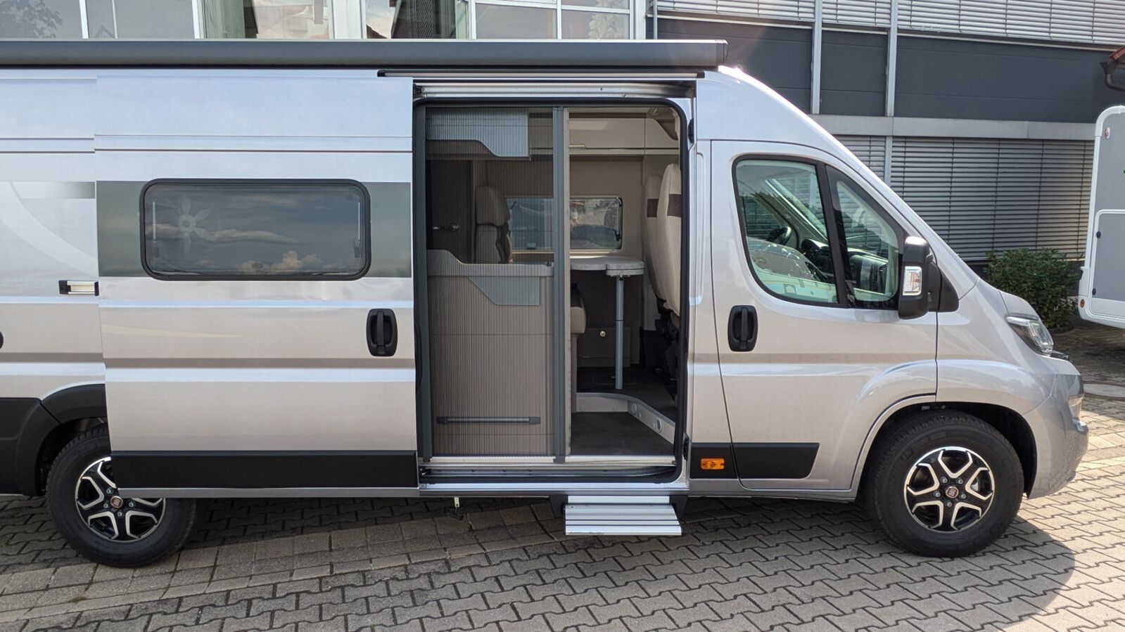 Fahrzeugabbildung Karmann Davis Lifestyle DA 620 LS Autom./Mark./Solar