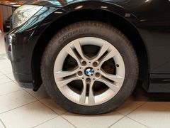 BMW 320i Kombi|SHZ|AHK|AUX|PDC|Klima|Tempomat|Isofix