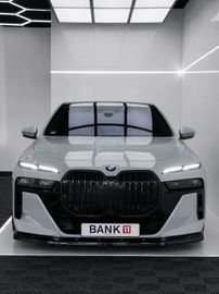 BMW 740 - 12
