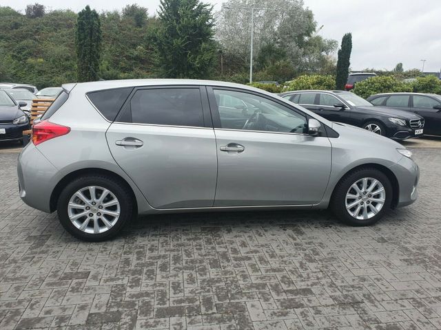 Toyota Auris  Edition Automatik