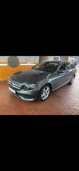 Mercedes-Benz Mercedes Benz E220d  Motorschaden - Mercedes-Benz Motorschaden