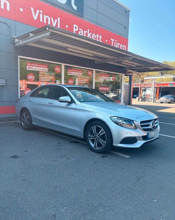 Image of Mercedes-Benz C 220