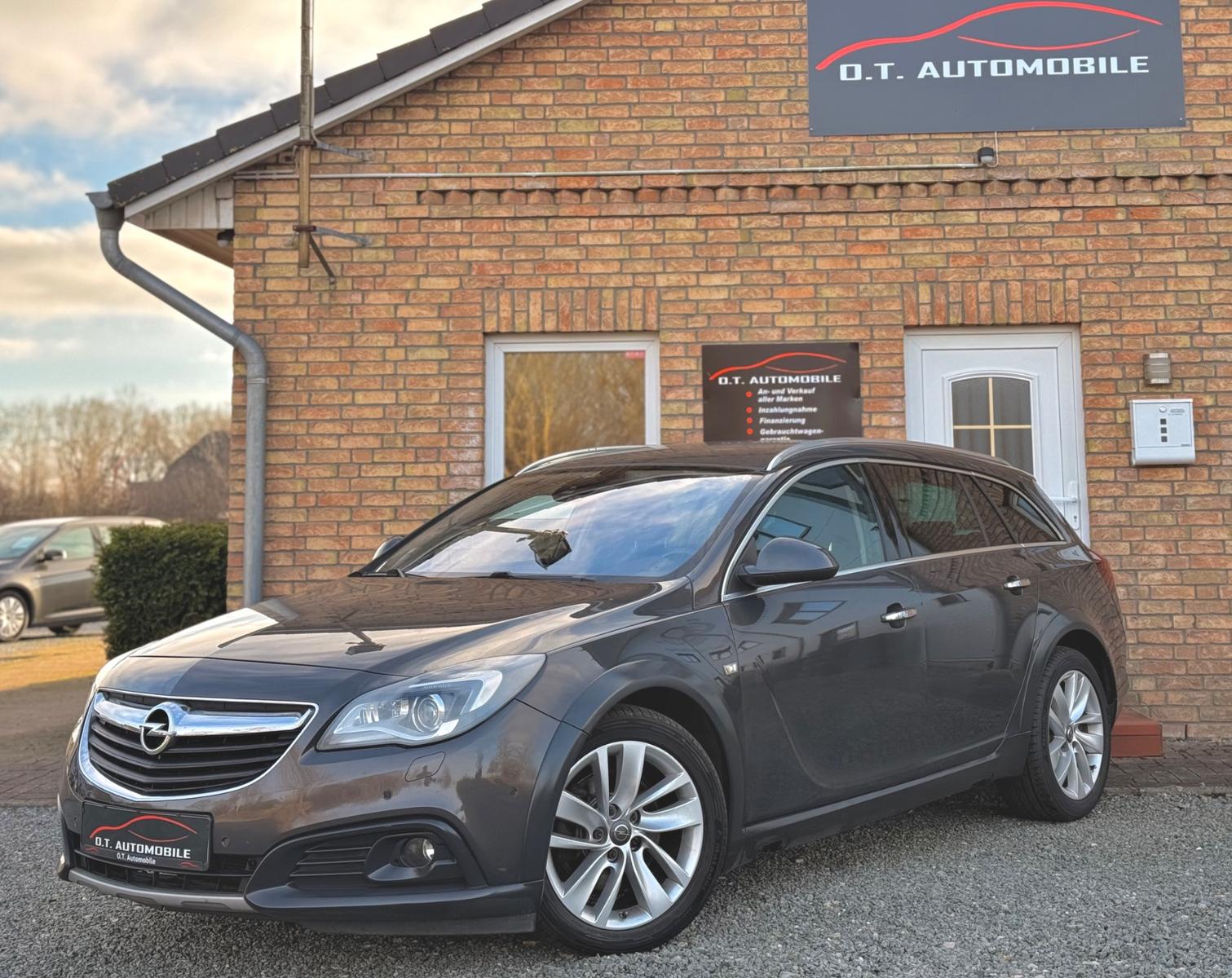 Opel Insignia Country LED| Kamera| Navi| Automatik|