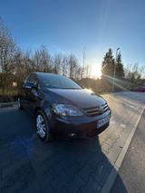 Volkswagen Golf Plus 1.4 Tour  gepflegter Zustand  - Volkswagen Golf Plus aus 2007: Tour