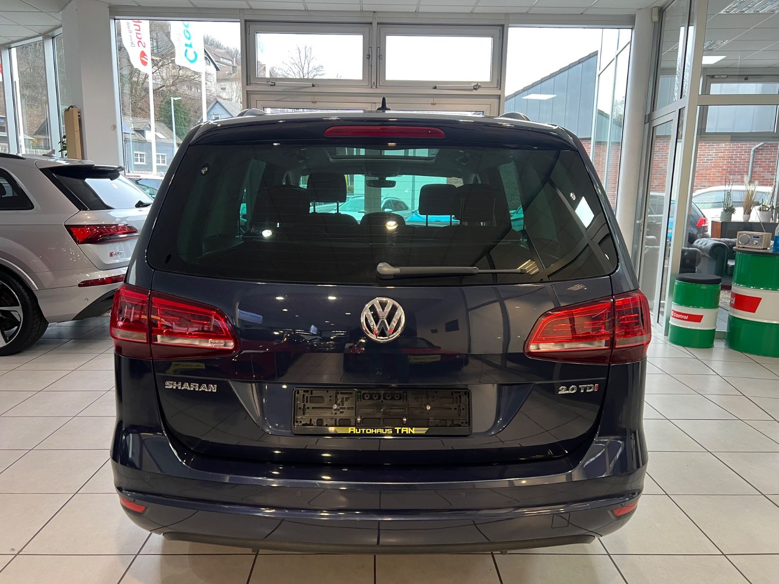 Fahrzeugabbildung Volkswagen Sharan 2.0 TDI Comfortline * PANO* R.KAMERA *AHK