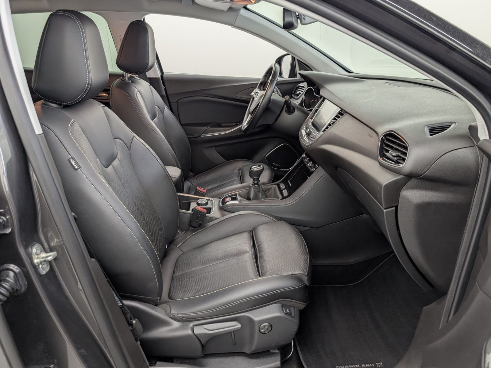 OPEL Grandland X  1.2 Turbo Ultimate Navi SHZ LED – Bild 13