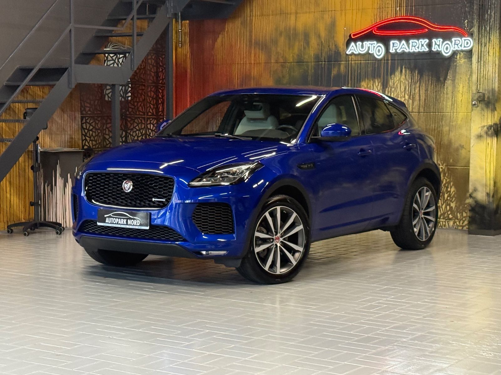 JAGUAR E-Pace