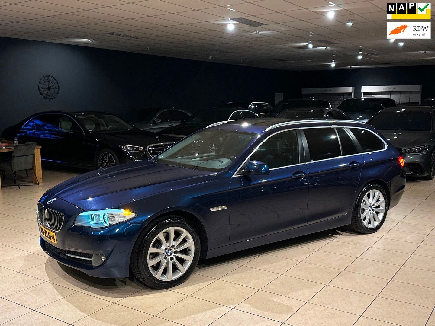 BMW BMW 520 5-serie Touring 520i High Executive/PANO/T