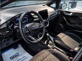 Ford Fiesta Active - mit Benzin-Antrieb: Fernlichtassistent, mit Klimaanlage