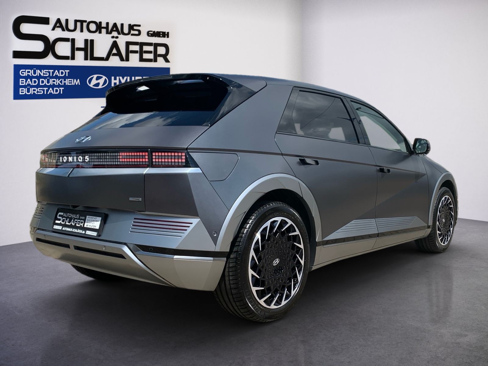 Fahrzeugabbildung Hyundai IONIQ 5 Uniq 4WD 72,6 kWh 20 Zoll Relax Paket