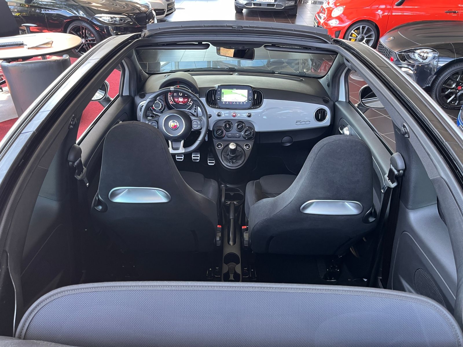 Fahrzeugabbildung Abarth 595C  1.4 T-Jet NAVI ALU