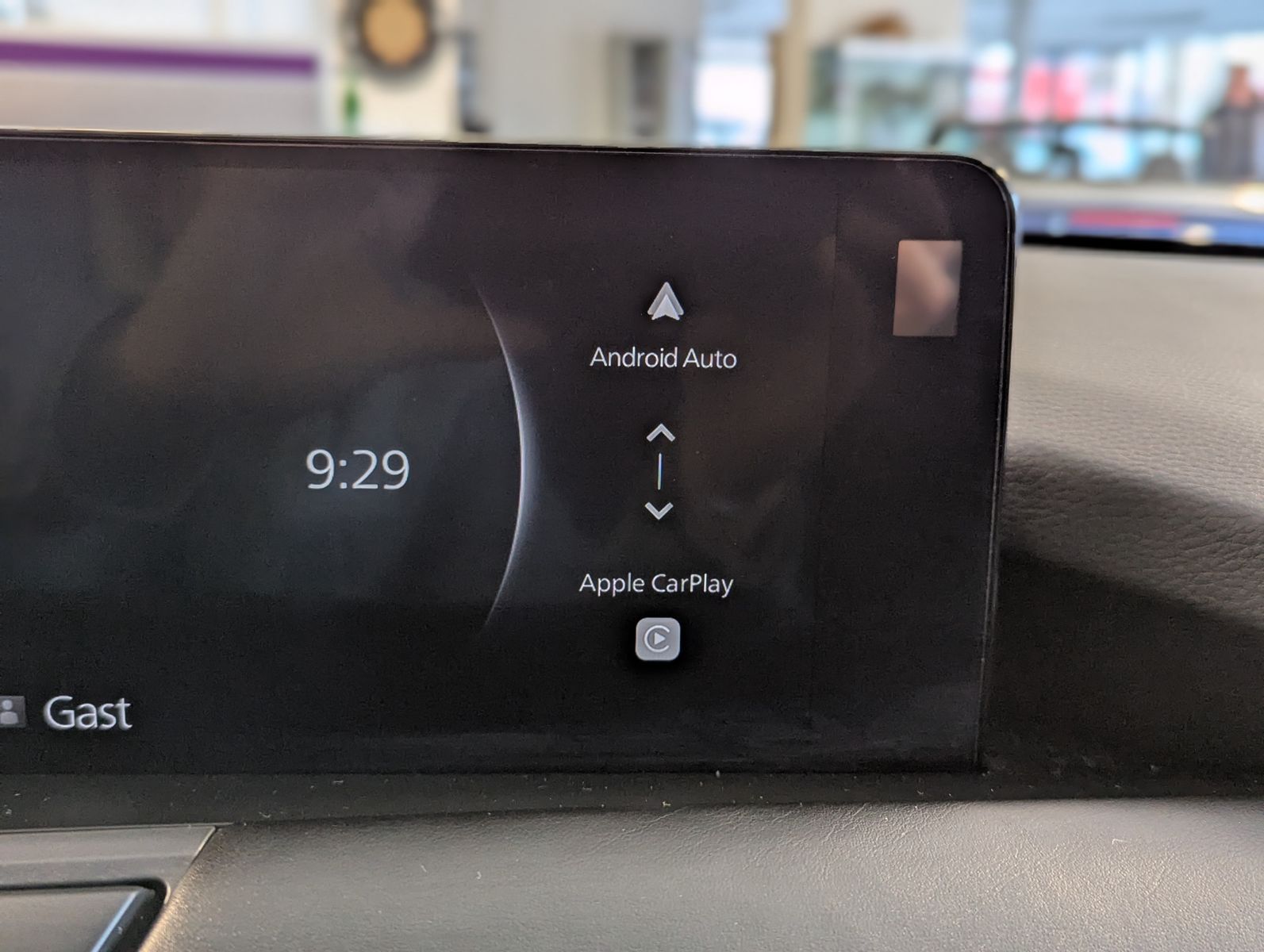 Fahrzeugabbildung Mazda CX-80 3.3L E-SKYACTIV D 254 HOMURA+ 7-Sitze Pano