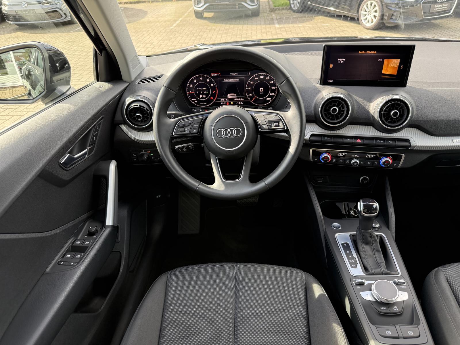 Audi Q2 35 TFSI Advanced,Virtual,Matrix,R-Kam,ACC
