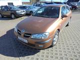 Nissan Almera Comfort 1.5I - Nissan Gebrauchtwagen von 2000