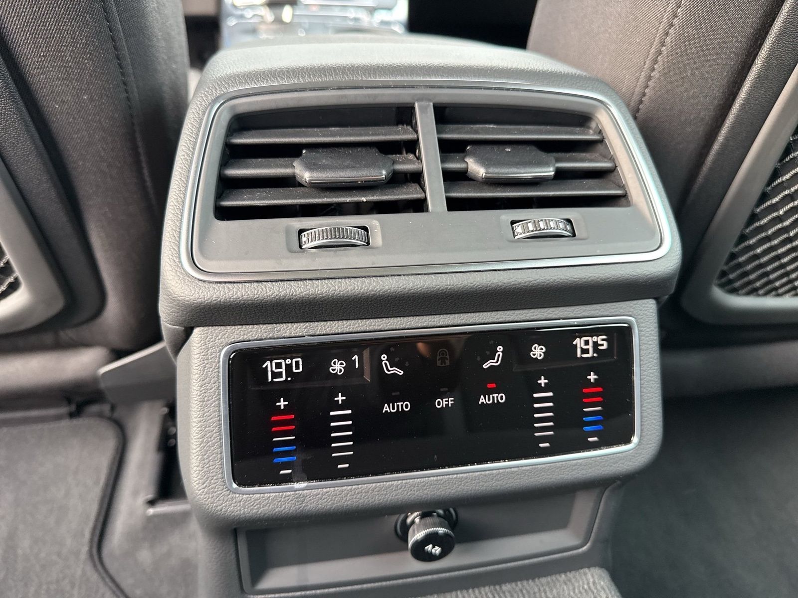 Audi A6 - Bild 17