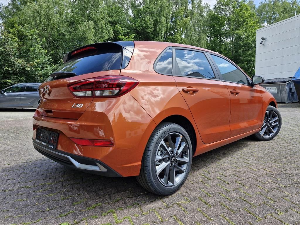 Autohaus Zimpel & Franke - Hyundai i30 Advantage 1.0 T-GDI Navi+Kamera+SHZ+LED - Bild 4 Autohaus Zimpel & Franke - Hyundai i30 Advantage 1.0 T-GDI Navi+Kamera+SHZ+LED - Bild 4