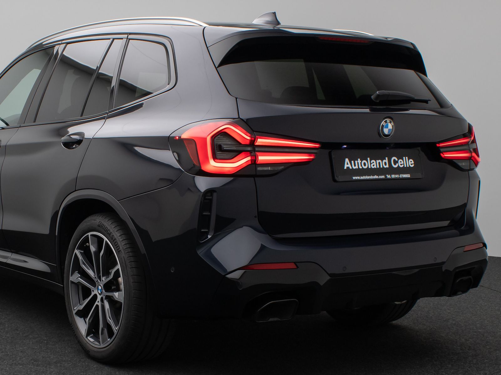 Fahrzeugabbildung BMW X3 M40i Individual HUD H/K Kamera Panorama Voll