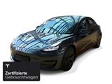Tesla Model 3 Rear-Wheel Drive - silberne Tesla Model 3