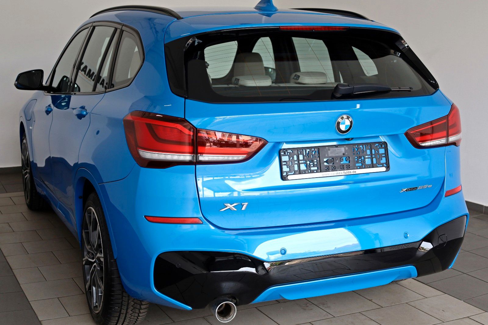 Fahrzeugabbildung BMW X1 xDrive 25e M Sport, Leder,Navi,ACC,HUD,Kamera