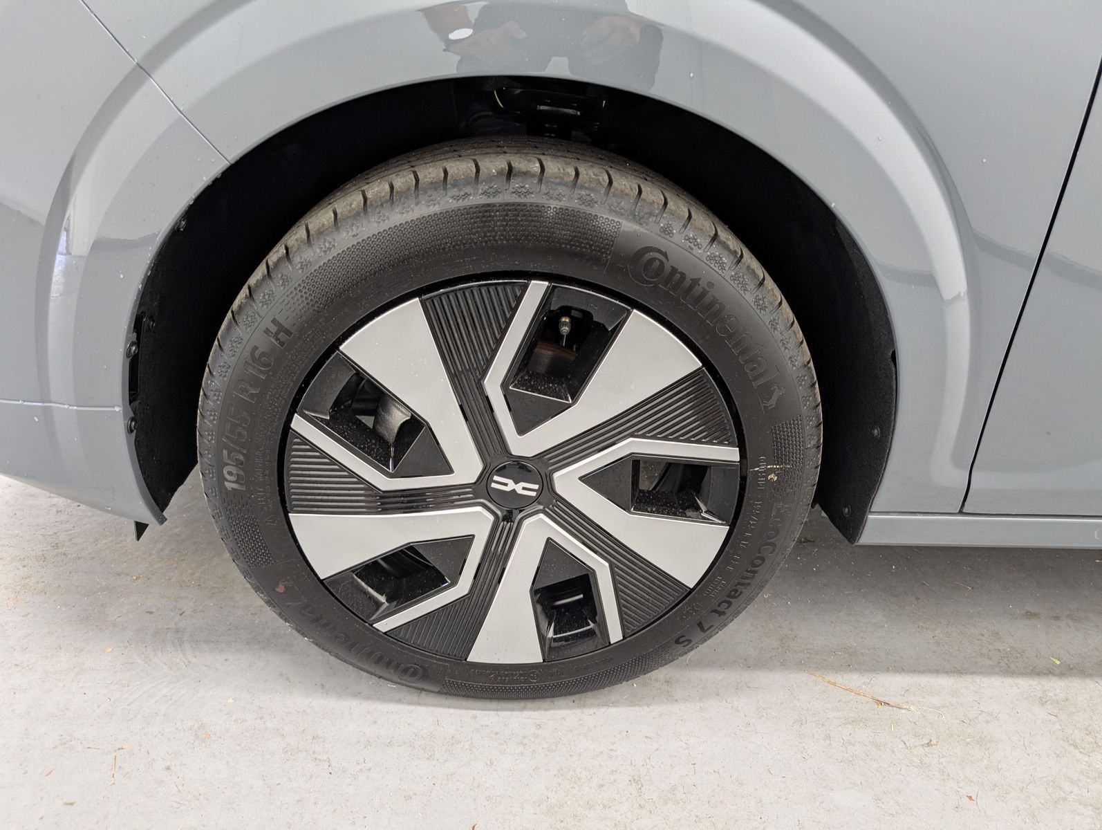DACIA Sandero  Expression TCe 100 Kamera Media Display – Bild 7