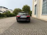 Mercedes-Benz E 300 de 4MATIC T Autom. - - Mercedes-Benz E 300