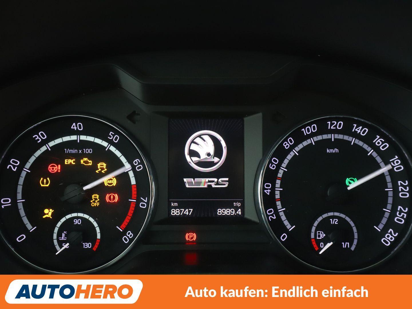Skoda Octavia 2.0 TSI RS Aut.*NAVI*TEMPO*PANO*BI-XENON