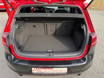 Volkswagen Golf - 10