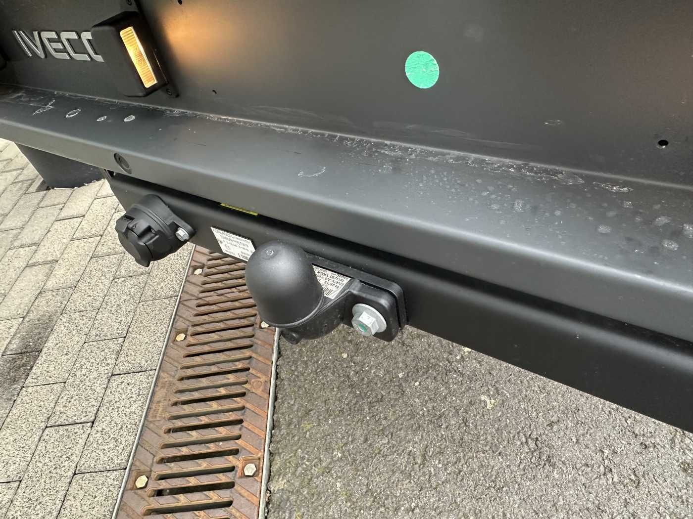 Fahrzeugabbildung Iveco Daily 70C18 3.0L Abrollkipper *AHK*Luft*Sperre*