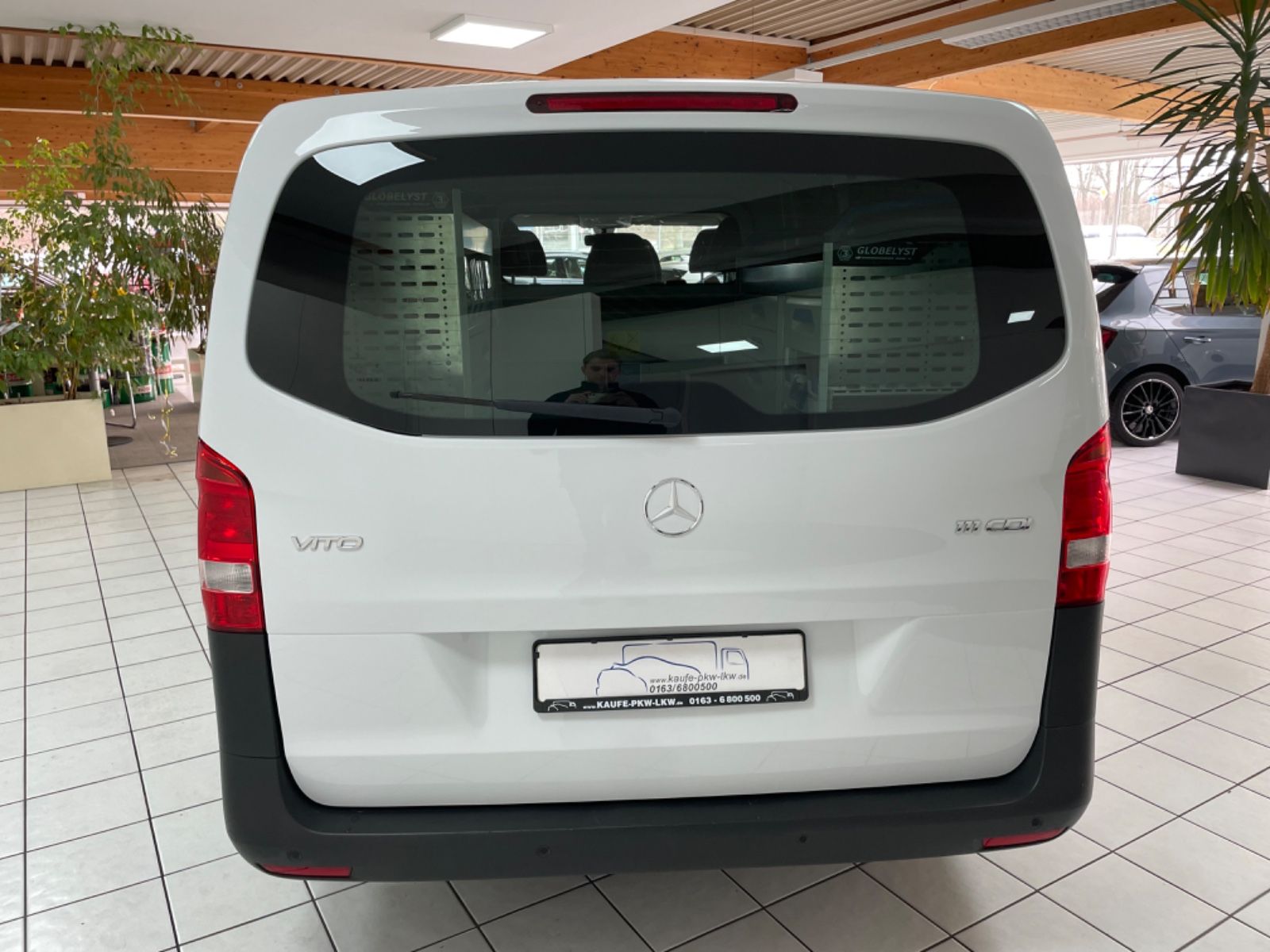 Fahrzeugabbildung Mercedes-Benz Vito Mixto 111 CDI FWD extralang *WERKSTATT*