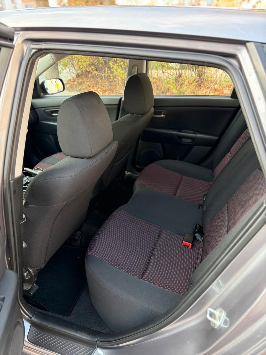 Mazda 3 2005 — photo 7