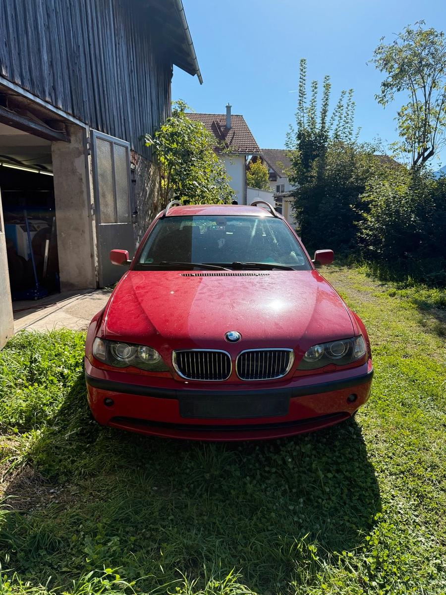 BMW 320 2005 — engine 150 HP (110kW)