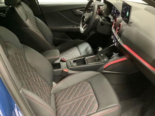 Q2 S line 35 TFSI 110 kW S tronic,Matrix LED,AHZ